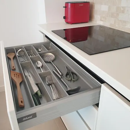 Teona 109 In Axxis Nova